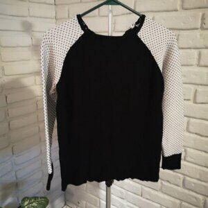Reitmans Ladies Black White Long Sleeve Sweater